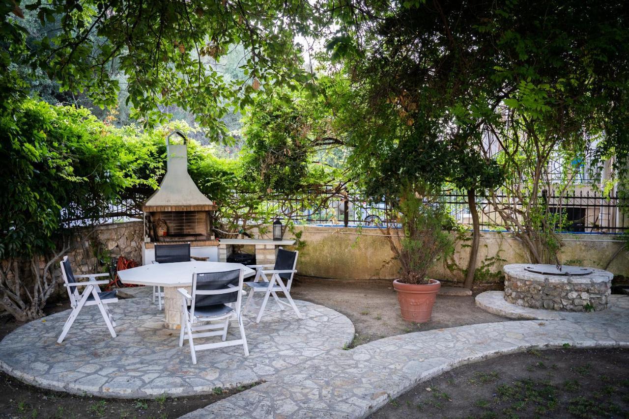 Villa Dina Sívota Exteriér fotografie